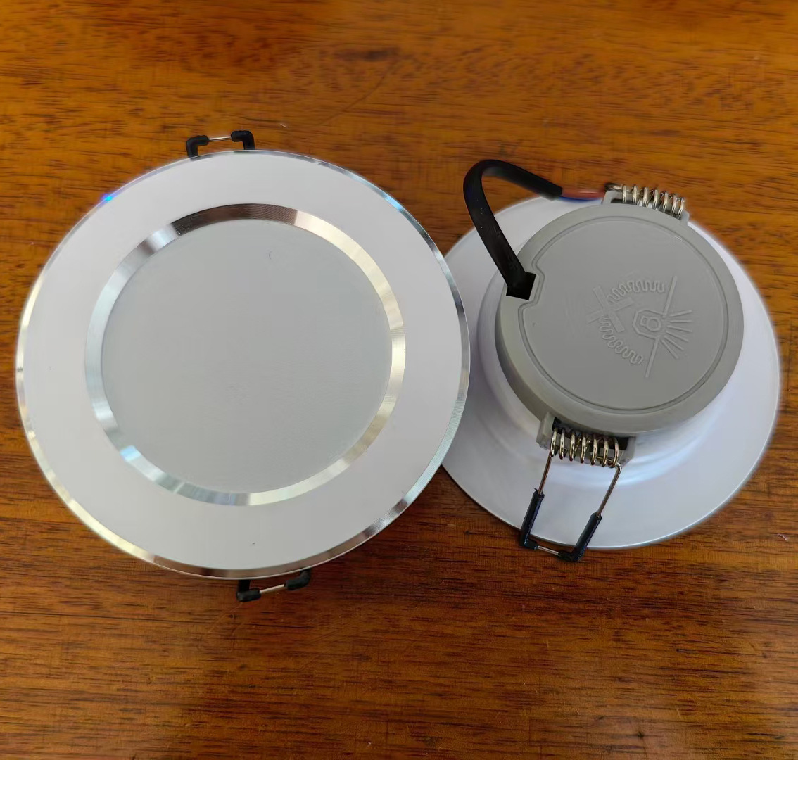 Hogar downlight de 2,5 pulgadas lámpara de techo LED 3W5W agujero 8cm agujero de la lámpara de 2 pulgadas pequeño downlight decoración del hogar ojo de ganado agujero de la lámpara
