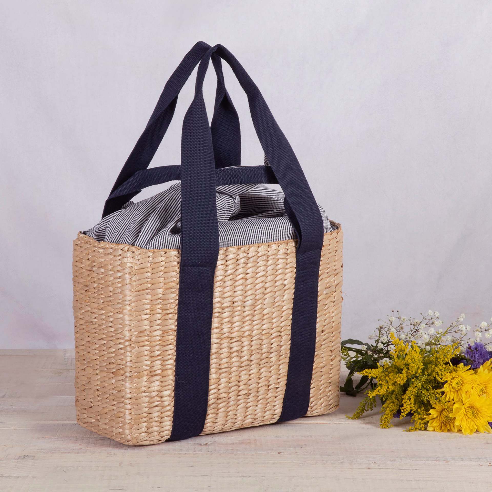 Cesta de picnic de ratán personalizada de comercio exterior bolsa de compras salida al aire libre cesta de frutas cesta de regalo portátil cesta de paja americana