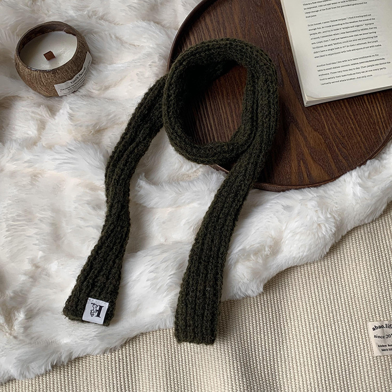 Otoño y invierno bufandas mujeres 2025 nuevo color sólido caliente de protección de cuello de lana de punto largo bufandas al por mayor