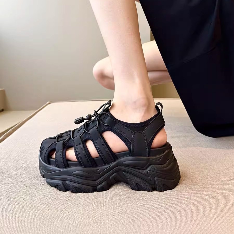 Bai Li al aire libre ~ Sandalias romanas Baotou de suela gruesa pequeña mujer hueca ins casual deportes papá zapatos sandalias