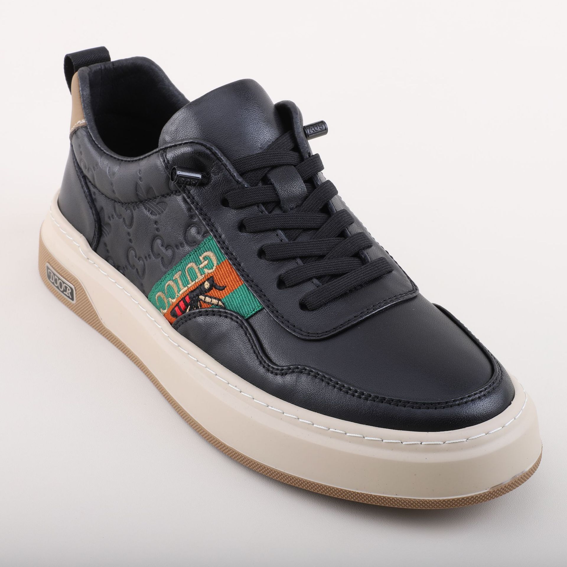 Autumn universal casual breathable sneakers