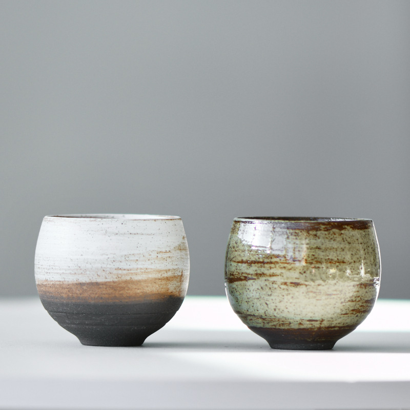 Estilo japonés taza de té de gres juego de té traje grande taza de té del vientre hecho a mano horno esmaltado Cambio de cerámica taza única taza maestra