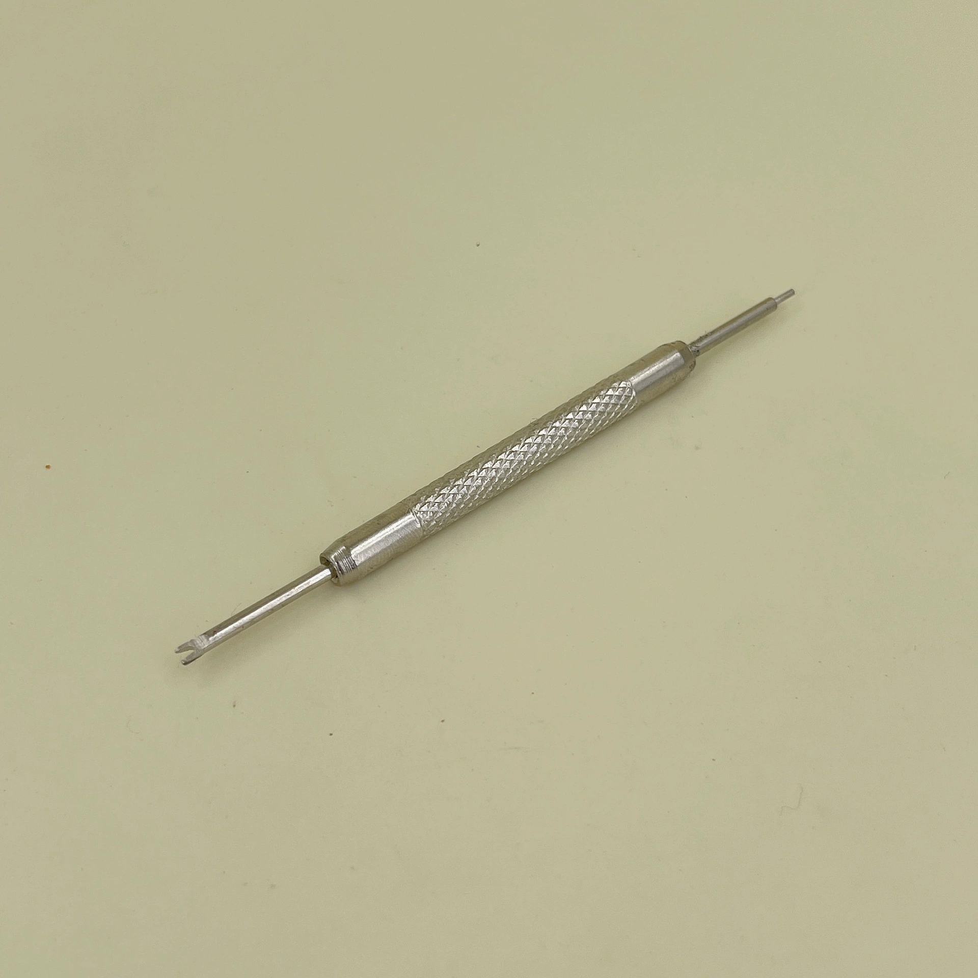 Инструмент для ремонта часов в сборе и разборке Часы с часами разборка ушной вилки Ремешок для часов Инструмент для часов Двуглавая партия ушей