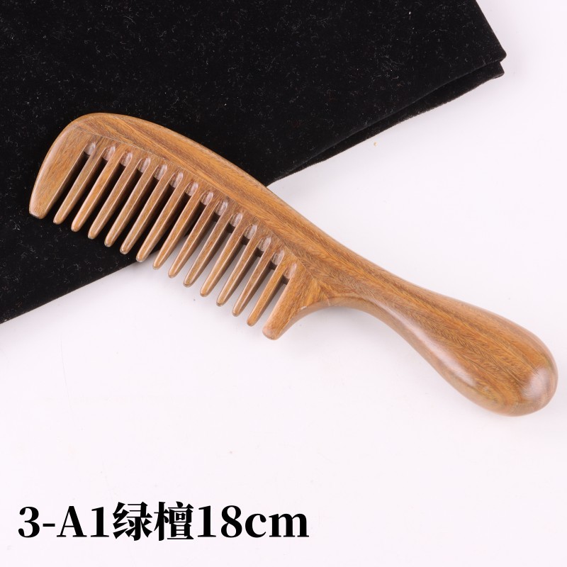 天然の緑檀の大きいサイズの取っ手の木の櫛の丸い取っ手の細い歯は厚い緑檀の彫刻の字の木の櫛の家庭用|undefined