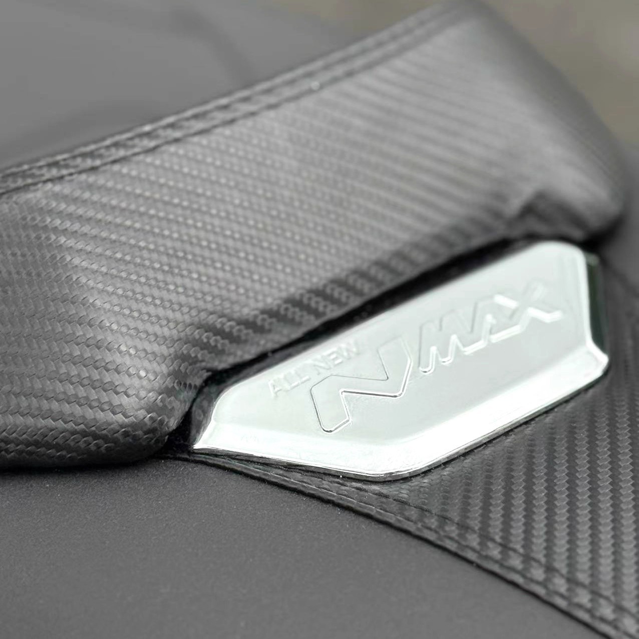 Suitable for 25-26 Models of Yamaha Nmax155 V3 Modified Indonesian Version Seat Cushion, Heightened Lumbar Support Seat Cushion