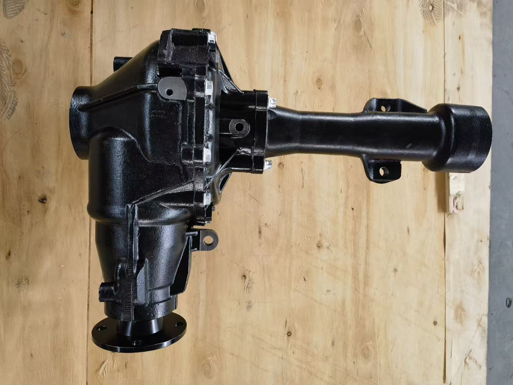 41110-0Ka80 Is Suitable for the Front Differential and Front Axle of the Toyota Land Cruiser Hilux Revo