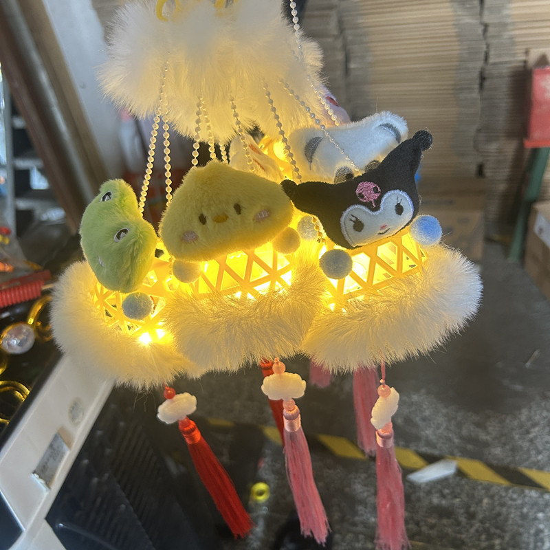 중추절 뜨거운 판매 랜턴 휴대용 빛나는 만화 대나무 작은 등불 미니 완성 작은 등불 도매 스톨