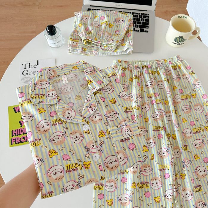 Pijamas de algodón de imitación de tres piezas 160G pantalones cortos de manga corta de verano para mujer