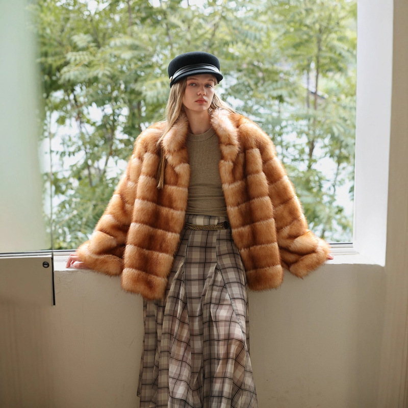 2026 Winter New Style Faux Fox Fur Eco-Friendly Fur Coat for Women, Short Faux Fur Stand Collar Chinchilla Coat for Women