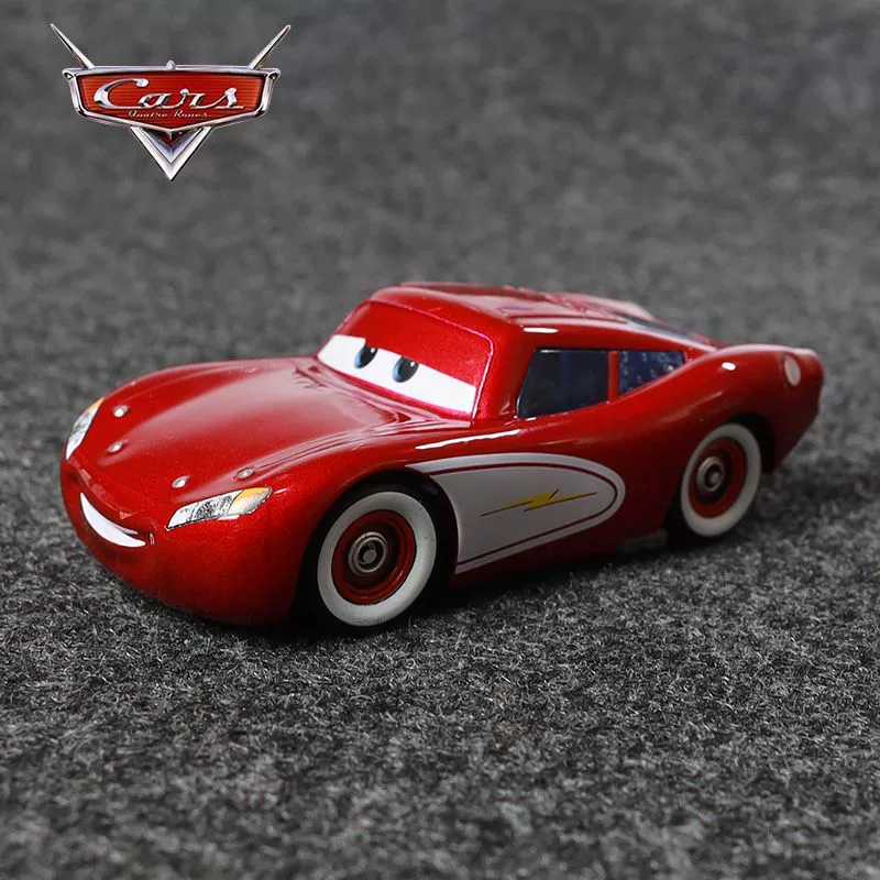 Аутентичные игрушечные машинки из сплава, детская машинка Love Edition, самокат Lightning McQueen, Love McQueen