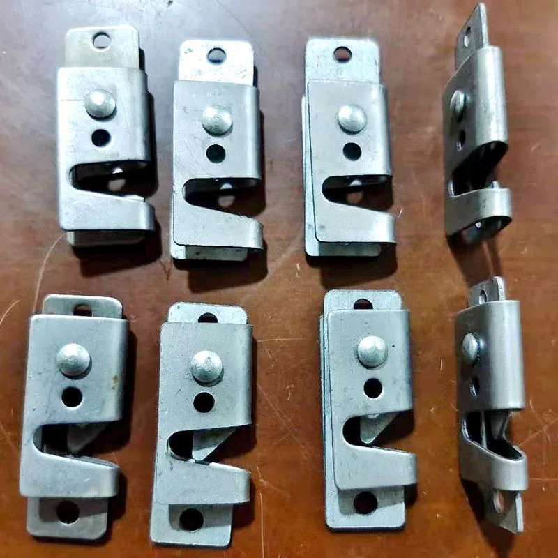 Pet Cage Thickened Latch Dog Cage Latch Door Lock Galvanized Lock Production Stamping Parts Hardware Accessories Dog Cage Slide Lock