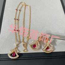 �߰汾��������ȹ����DIVASϵ�Ќ�ʯ���h�18K�������ͬ�����