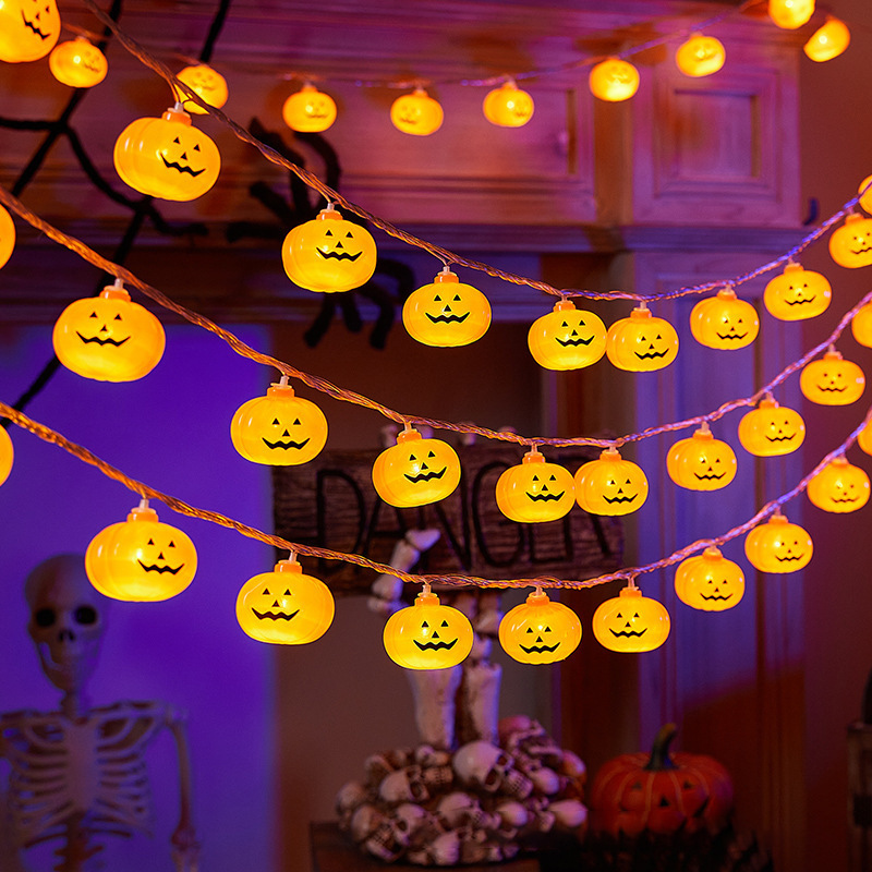 ハロウィーンカボチャの頭のランプの幽霊の目のコウモリの雰囲気感のカラーランプの室内外の装飾の太陽エネルギーのランプの列|undefined