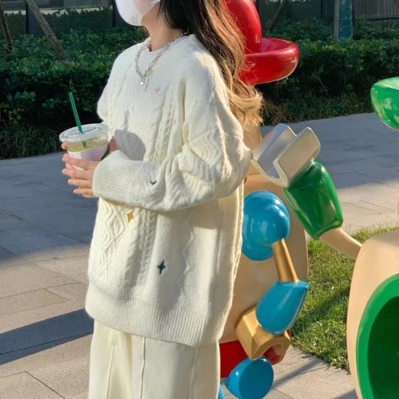 Japanese cute white demi-season sweater