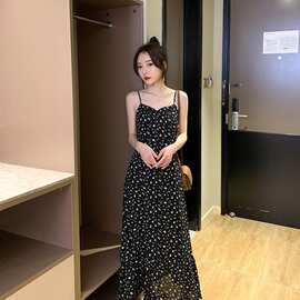 小清新超仙甜美森系碎花吊带连衣裙女夏季新款长裙收腰裙子图片色