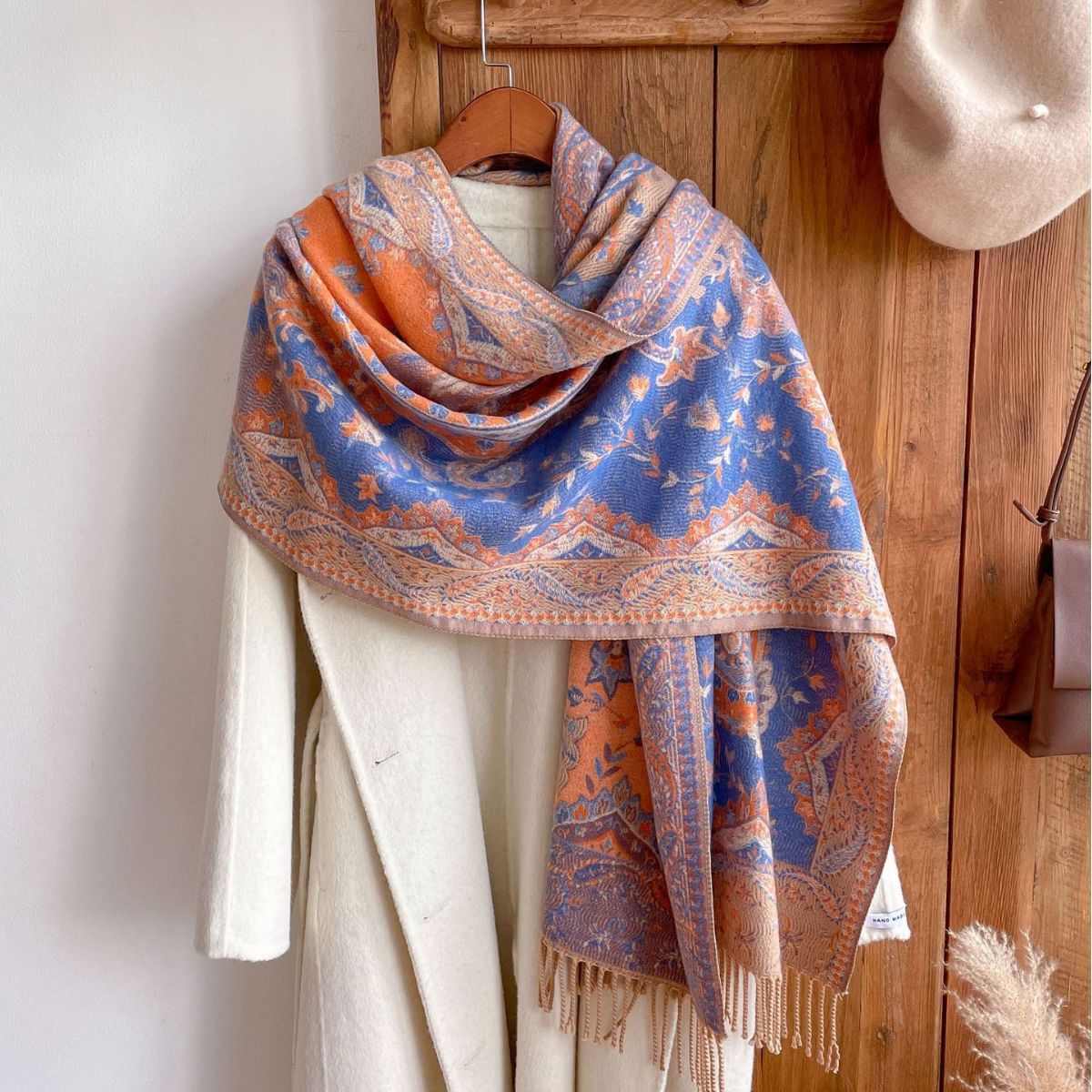 Anacardo retro Yunnan Tíbet viaje mantón estilo étnico Cachemira capa Otoño e Invierno engrosada bufanda caliente para las mujeres