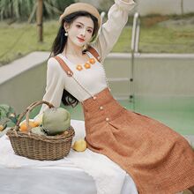 今年流行漂亮两件套装感超好看甜美清纯学院风背带连衣裙春装