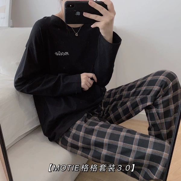 Grid black