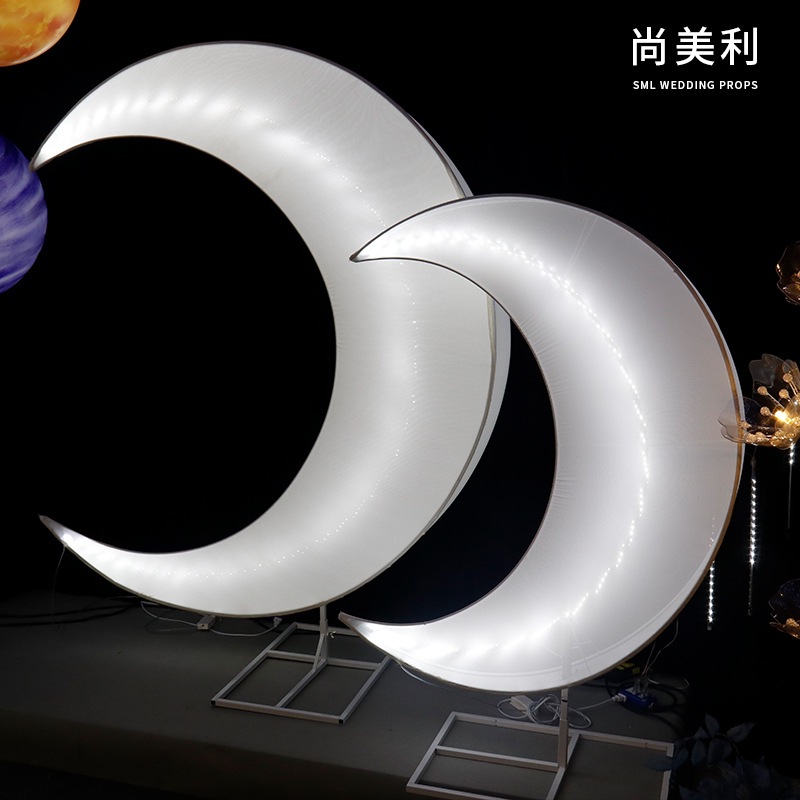 Iron Art Moon Accesorios para bodas Lámpara de guía de carretera Meichen Hotel Estilo moderno Salón de cine Decoración del lugar del escenario Accesorios