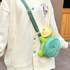 漫画のカメのかわいいぬいぐるみのリュックサックのカメの子供のクラッチのカバン