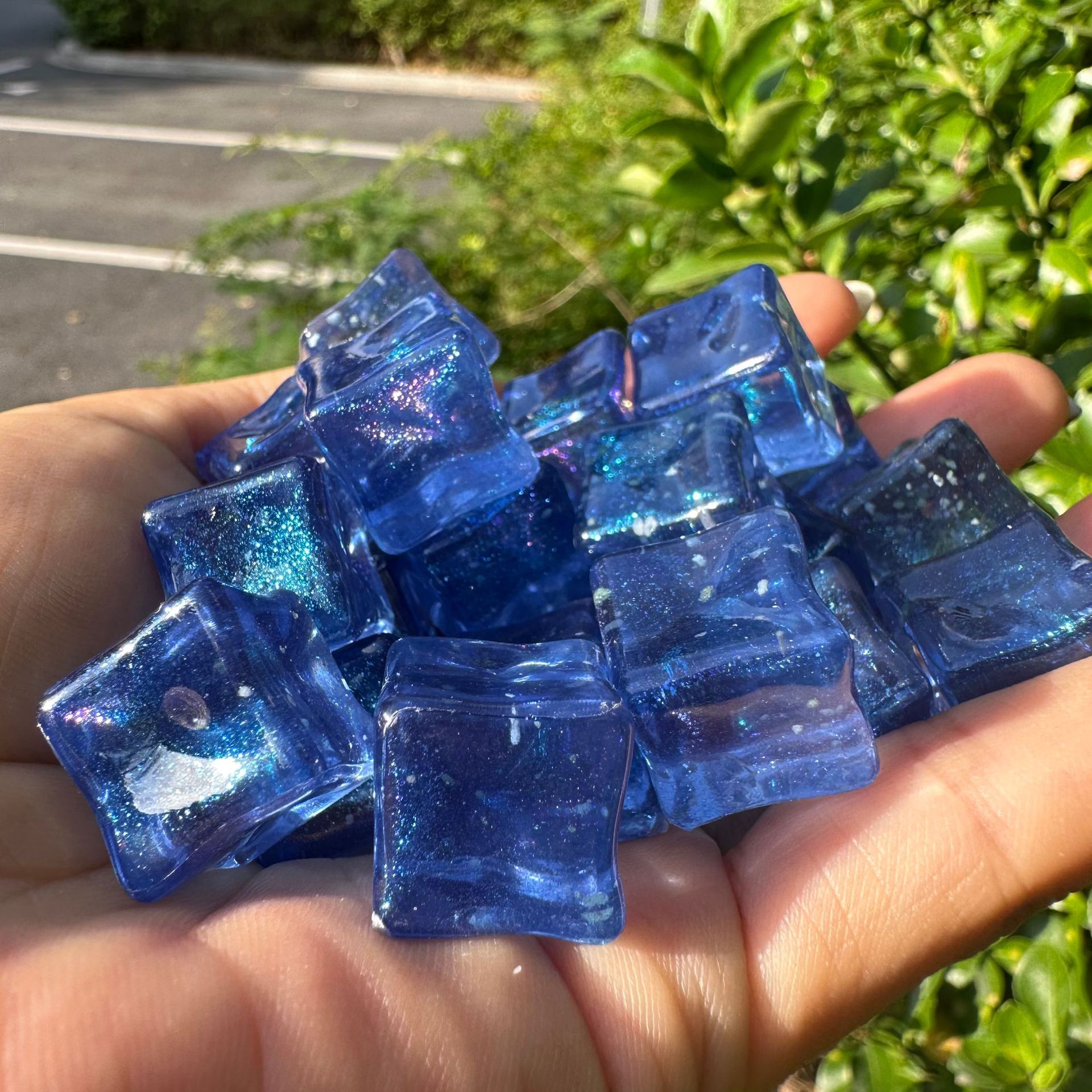 Mermaid Ji fine glittering luminous ink blue 1 piece