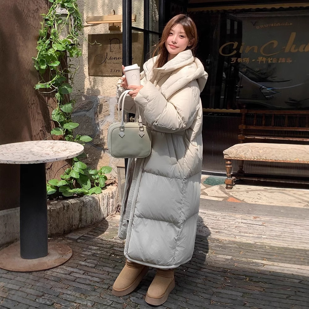 2025 nuevo ligero a prueba de viento caliente de cuello con capuzas chaqueta larga nueva ropa de algodón de invierno gruesa para mujeres