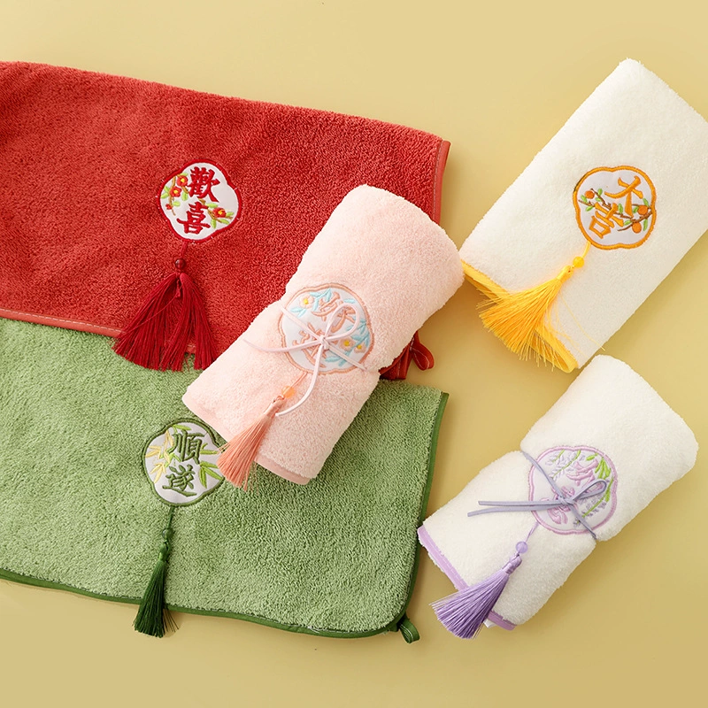 Новое вышитое полотенце из бахромы для подружки невесты в свадебном подарке