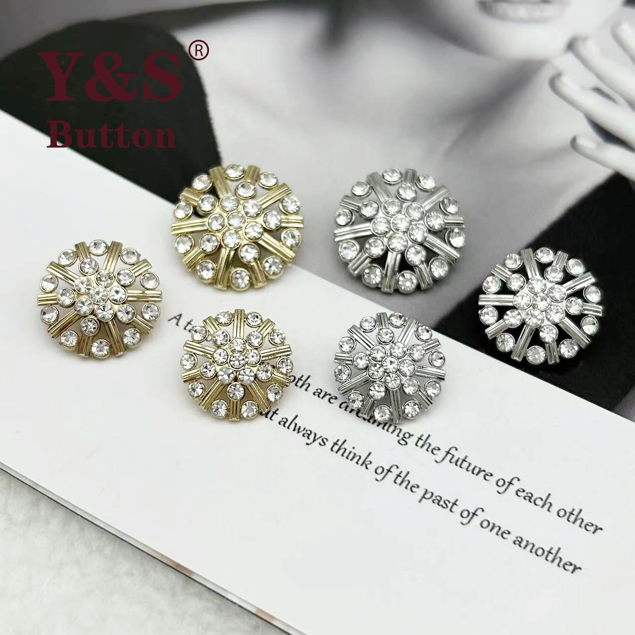 新款小香风手缝扣金属镂空镶钻扣子毛衣针织衫外套装饰纽扣