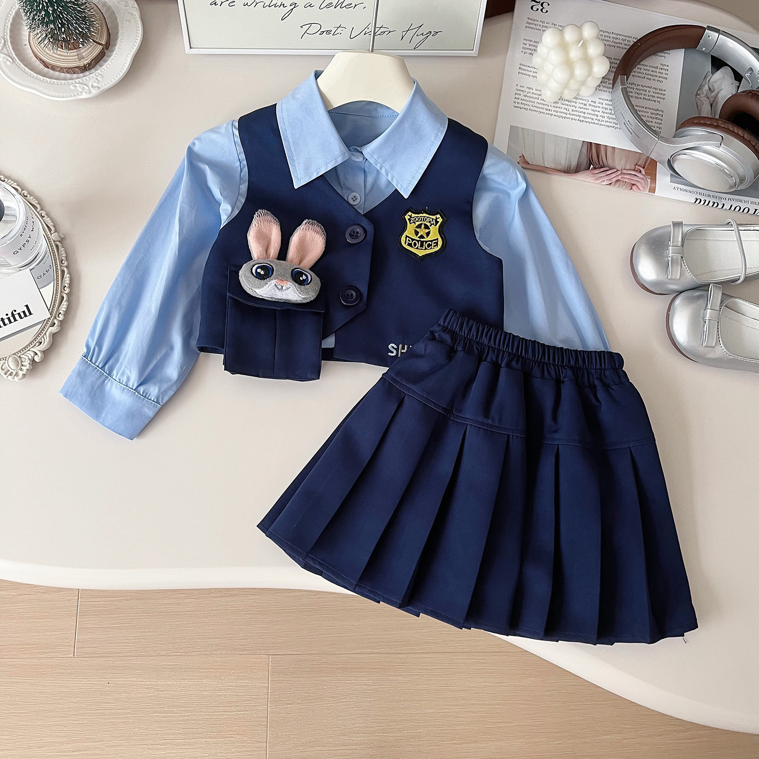 Meisjes herfst college jurk set met konijn thema outfit_voghion.com