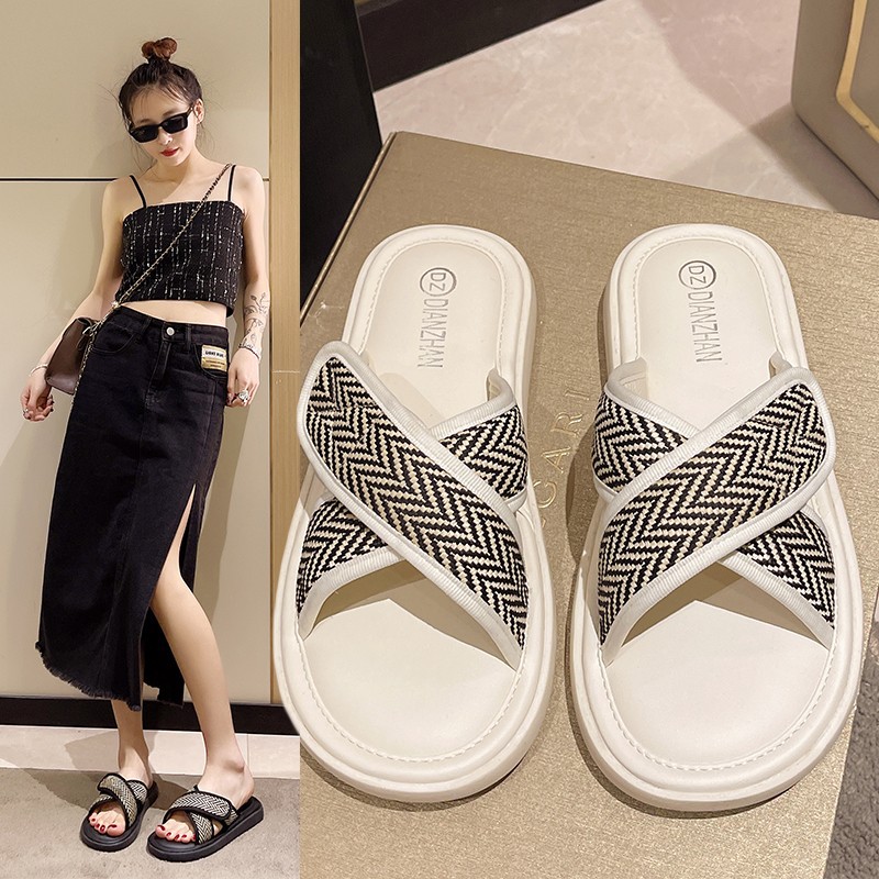 Lente en zomer Nieuw All Match Factory Direct Supply Taizhou Dames S Schoenen Zachte onderkant Mode Ronde neus Casual pantoffels_voghion.com