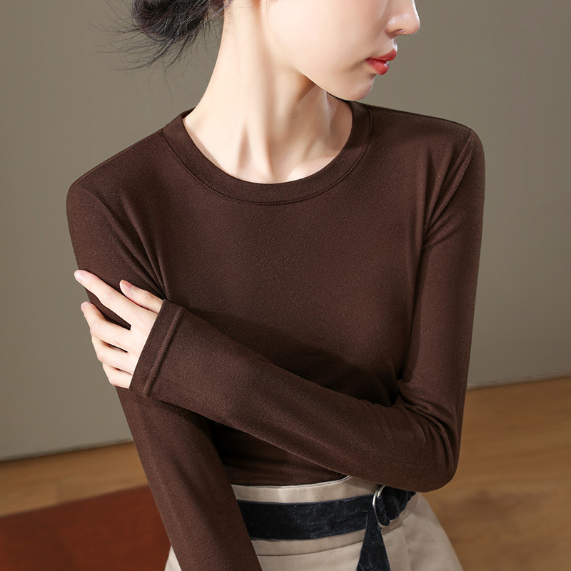 Camisa de fondo de terciopelo alemán cálido, temperamento femenino, 2024 nuevo estilo de otoño e invierno, cuello redondo de todo fósforo, top delgado de manga larga image 8