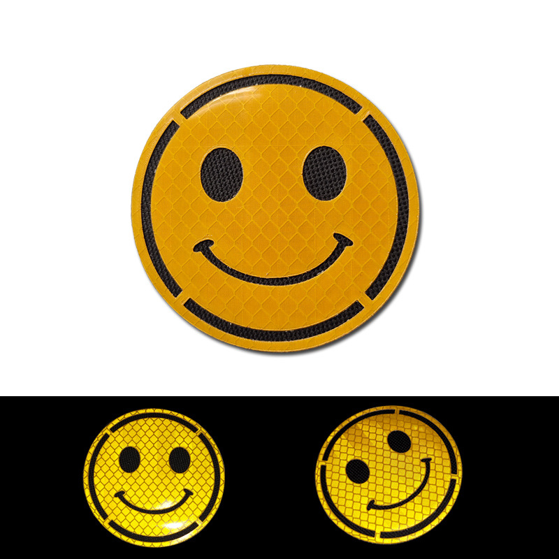 IRReflective Smiley Magic Patch Infrared Reflective Luminous Cute Badge Outdoor Bag Clothing Accessories