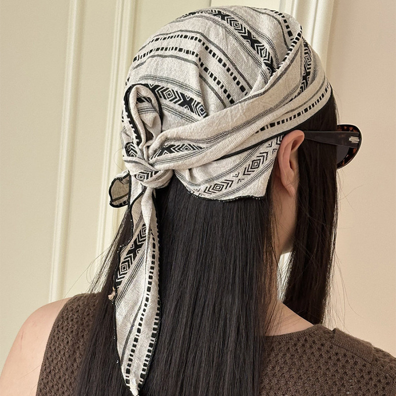 Bohemian retro striped necklace triangle scarf for women, 2026 new model, collarbone chain, fashionable and versatile headscarf accessory