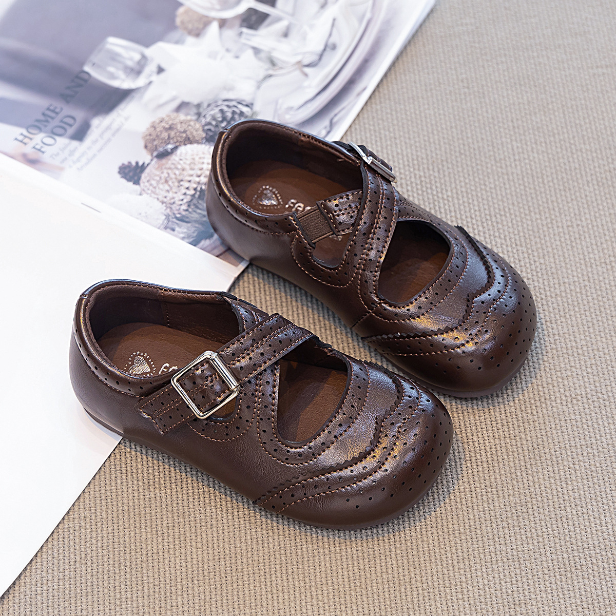 Niñas con suela suave Mary Jane zapatos de cuero de verano 2026 nuevos niños británicos huecos pequeños zapatos de cuero zapatos princesa image 8