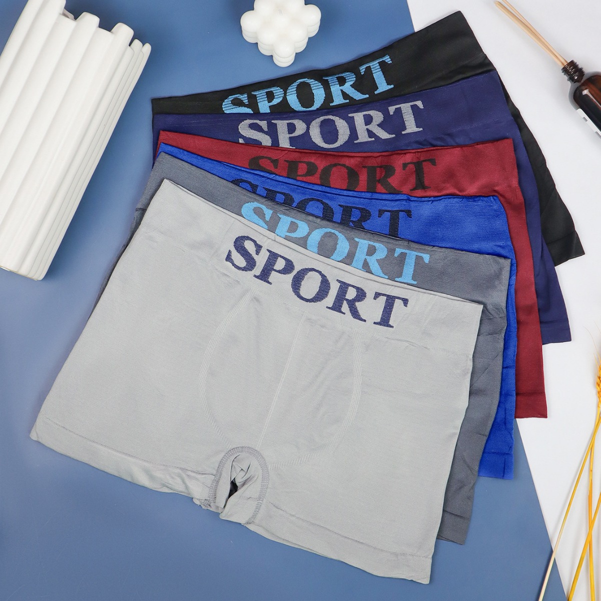 Ropa interior masculina transfronteriza europea y americana de los hombres jóvenes deportes Boxer shorts transpirable estudiante Boxer ropa interior al por mayor