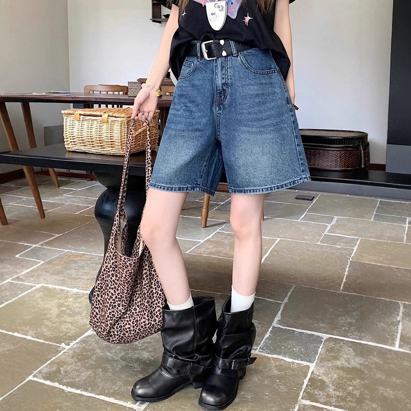 Retro Blue Korean Style Outer Wear for Work Clothing, Easy to Match, Fashionable Wide-Leg Denim Shorts for Women, Loose Pear-Shaped, Slimming Look Figure