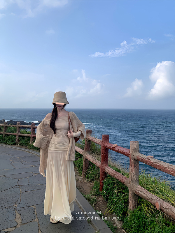 白水籹 济州岛欧尼 T恤+半裙套装女初秋氛围感温柔韩系气质套装裙|undefined