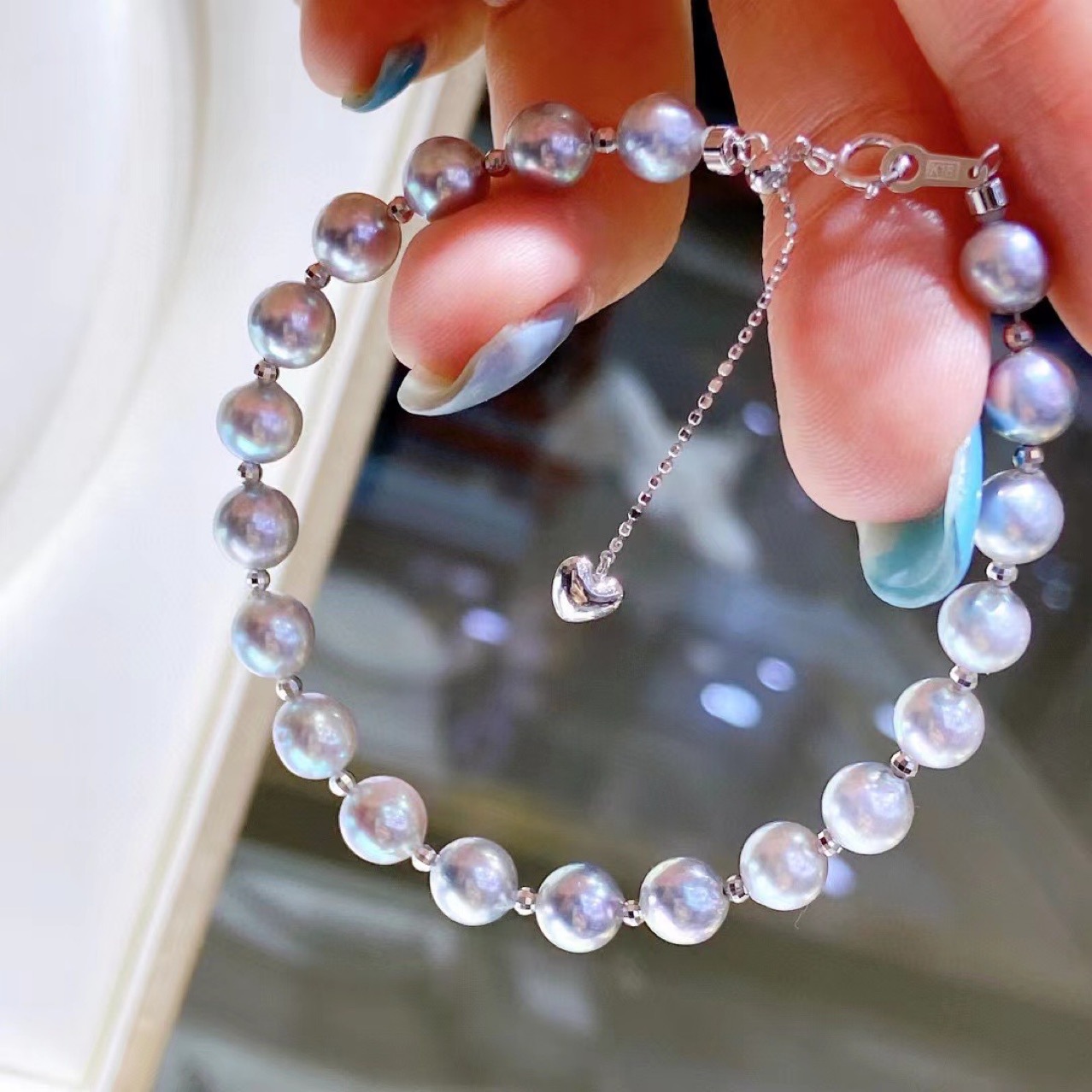 True Matta Akoya Pearl Bracelet 6-6.5mm Basically Positive Circles…
