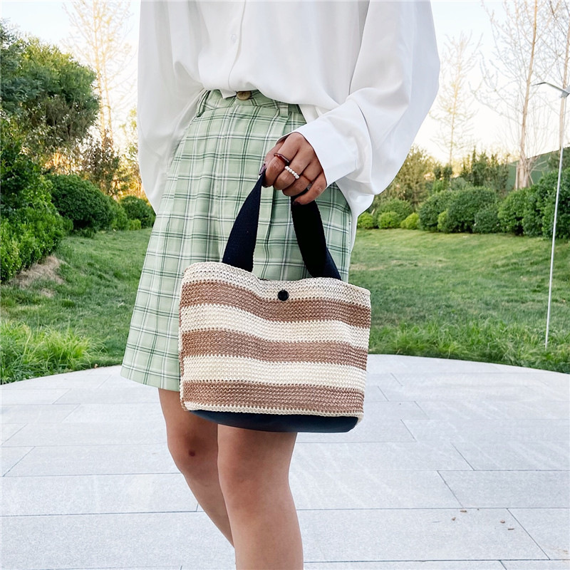 Straw-woven single-shoulder bag for women, new summer casual bag for middle-aged and elderly moms, simple lunch box handbag, export version undefined