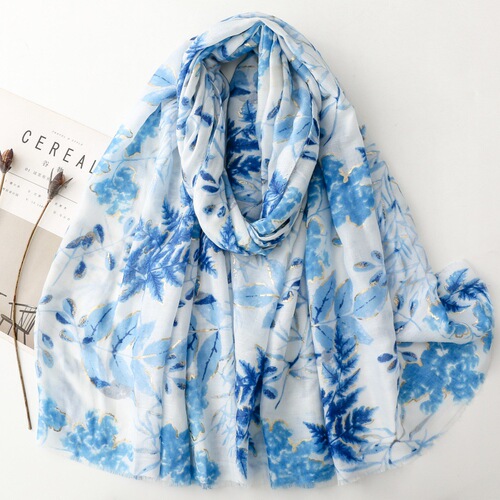 Cross-border foreign trade export level 4 cotton linen hand feel scarf with gold foil lush leaves print silk scarf women's shawl