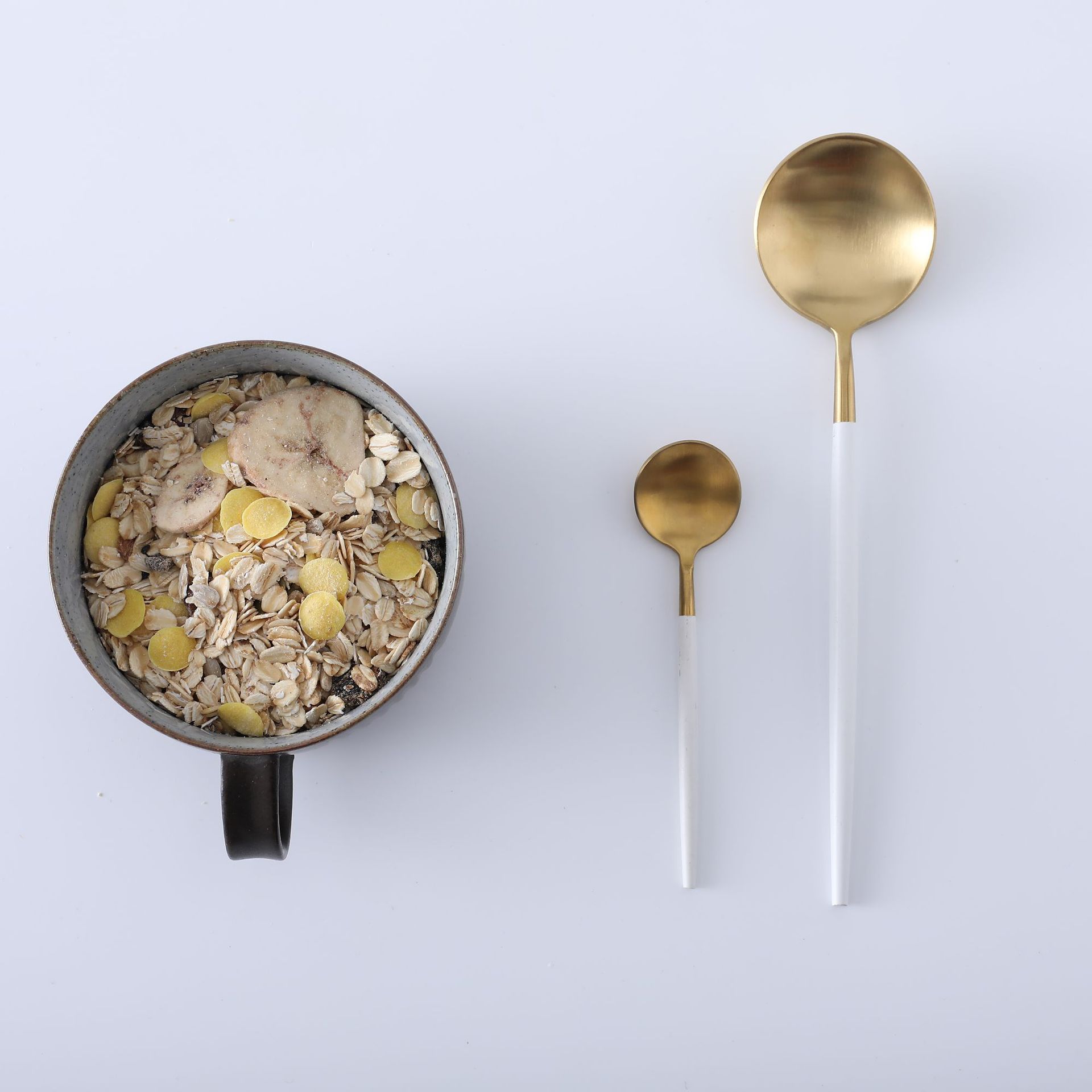 Taza de café simple con rascado de mano, taza de té de avena para el desayuno, taza de cerámica de gran capacidad, taza de agua de alto valor facial