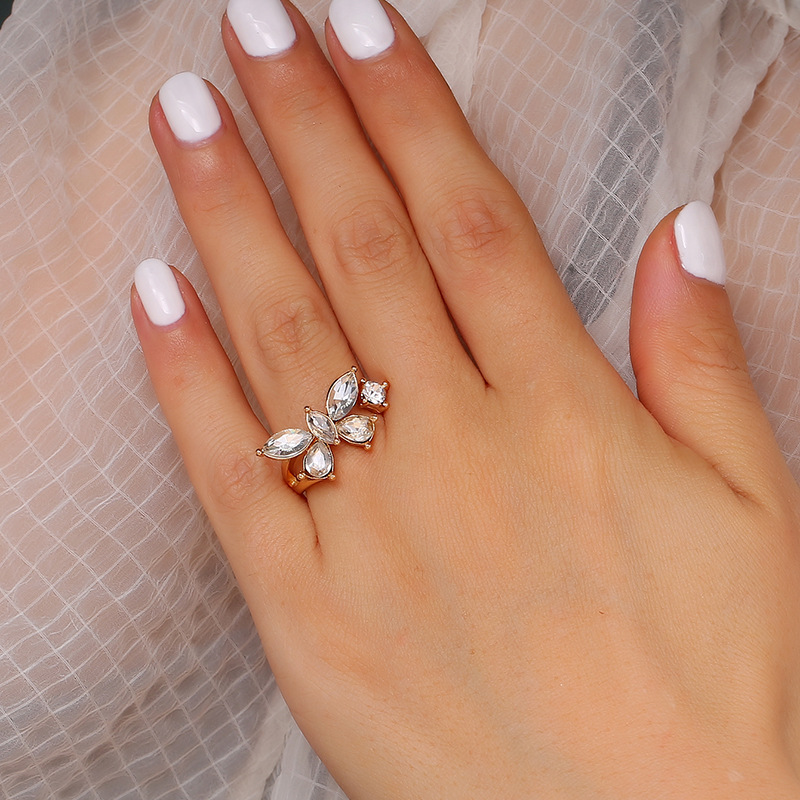 Fashionable creative elegant universal small design gemstone ring