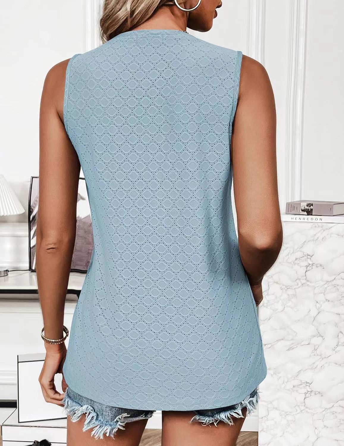 Women's Round Neck T-shirt For Spring And Summer Casual Wear_voghion.com