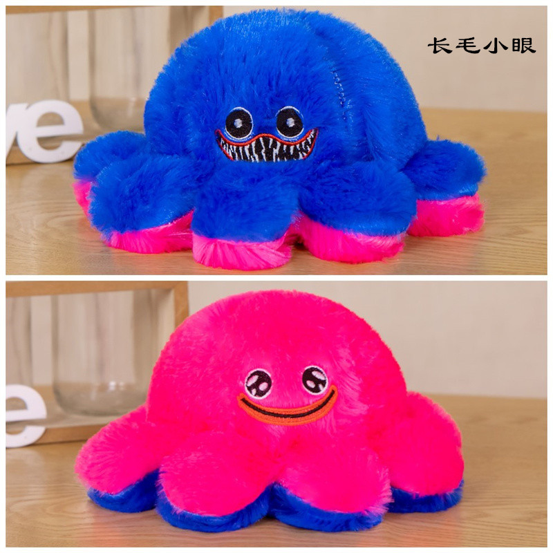 Long hair and small eyes