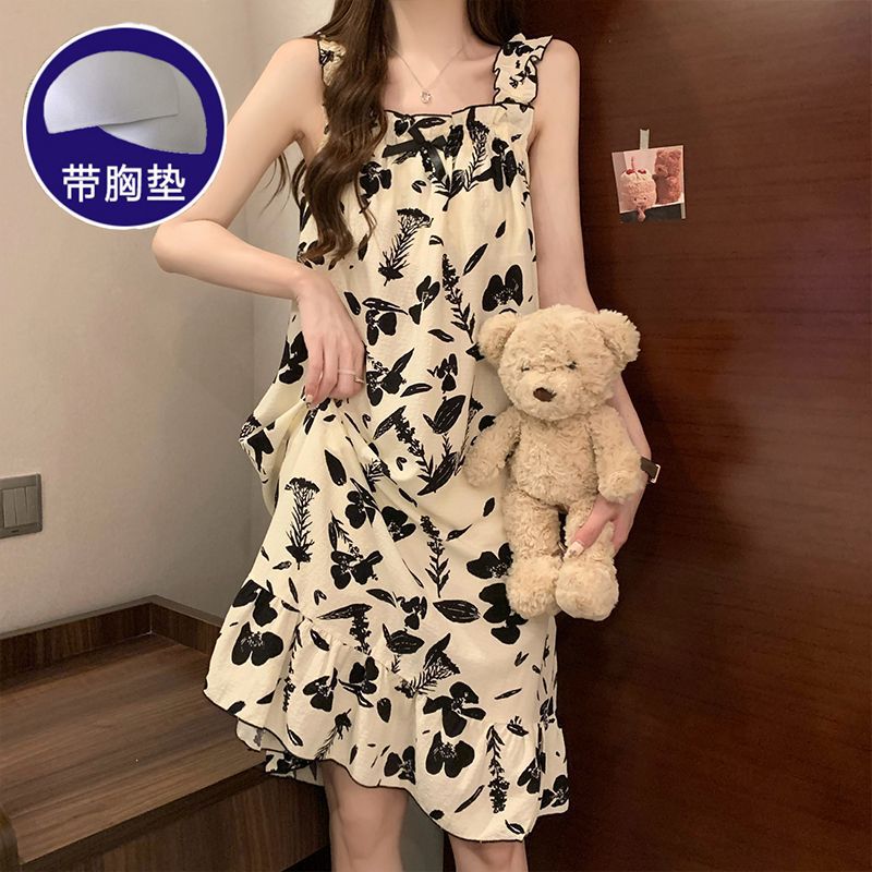 Venta al por mayor transfronteriza con almohadilla para el pecho Vestido de pijama dulce japonés Mujer Verano Tejido Burbuja Fruncia Dulce Servicio a domicilio Medio y largo