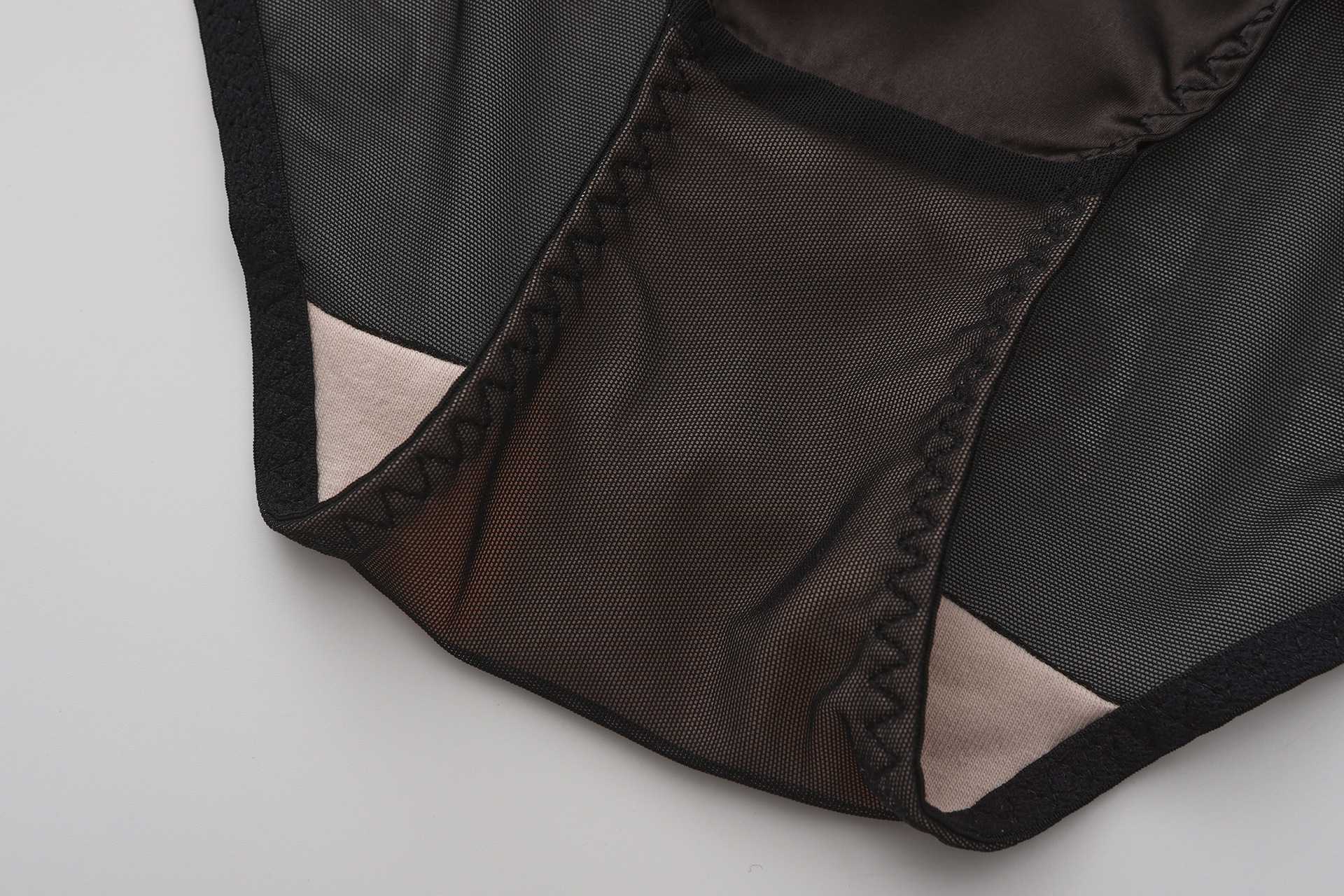 O1CN01IV6pLg1q1jzk7QRLH_!!3320