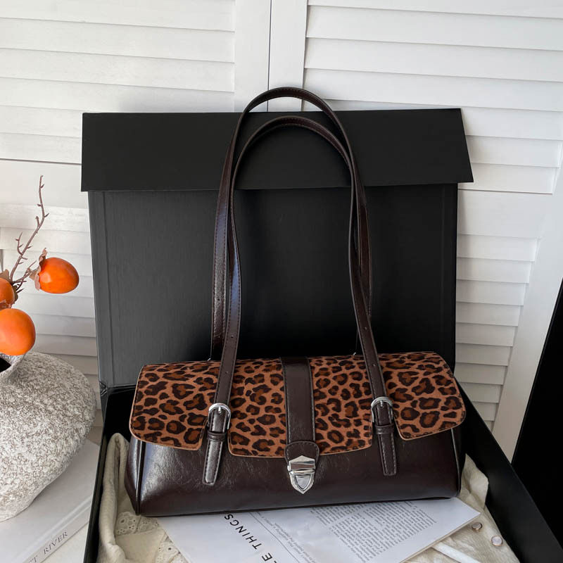 Túi xách tay nữ dáng kẹp nách phong cách thanh lịch, chất liệu PU mềm, kiểu dáng vuông ngang — Màu cà phê Leopard Print, màu cà phê, màu nâu, xanh lá cây chi tiết 10