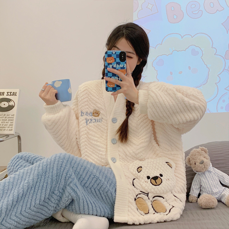 코랄벨벳 0903 베어 브이넥