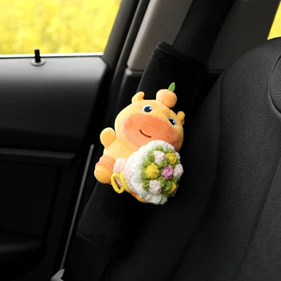 Seat belt shoulder pad: Car Interior Decoration