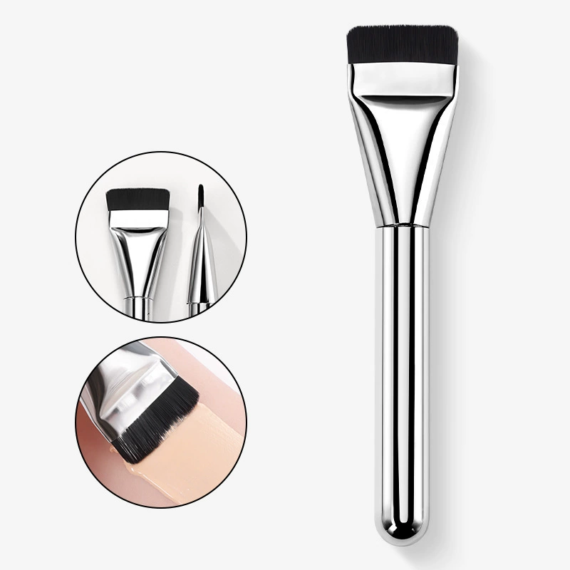 Foundation Brush (flat) — silver handle, PVC protective cover, no-trace blending, 14×3×2 cm